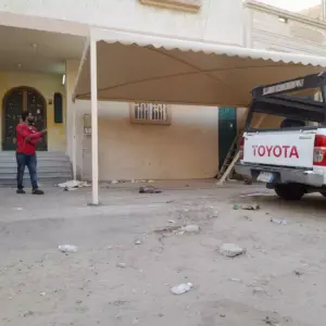 مظلات مظلات