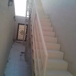 مخارج الطوارئ مخارج الطوارئ